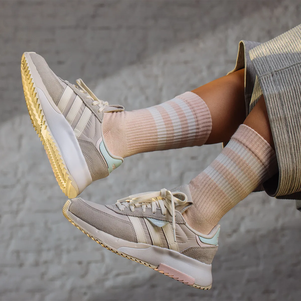 ナイキ　ジョーダン　21.5cm adidas RETROPY F2 | Sport Vision