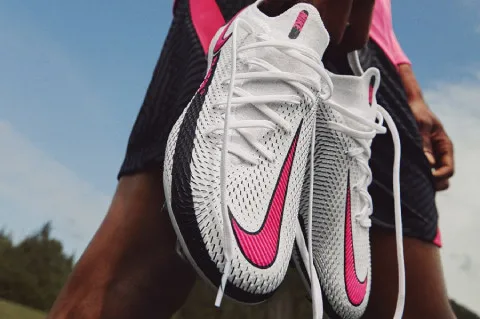 NIKE PHANTOM GT: ZA NAJSPRETNIJE IGRAČE