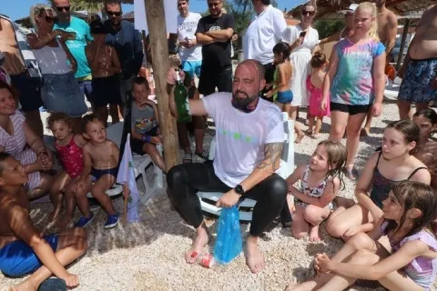 ECOVISION I ROKOTOK: prvi u povijesti plivanjem, učenjem i druženjem povezali 50 hrvatskih naseljenih otoka