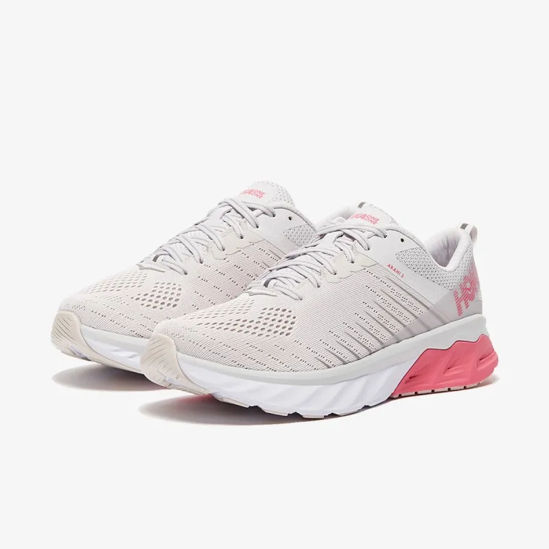 Hoka Arahi 3 