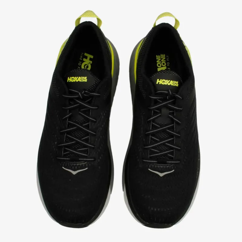 Hoka Arahi 4 