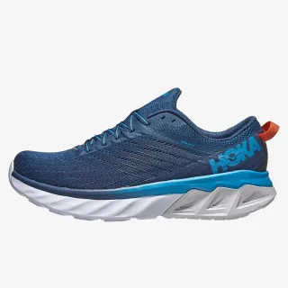 Hoka Arahi 4 
