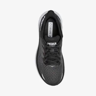 Hoka One Clifton 8 