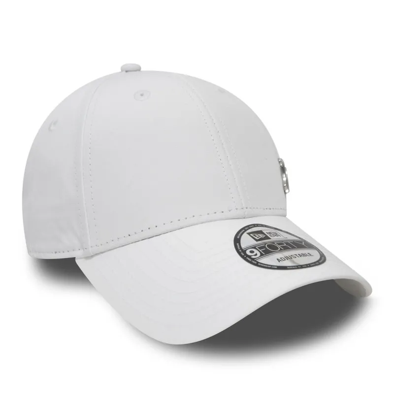 New Era MLB FLAWLESS LOGO BASIC 940 NEYYAN 