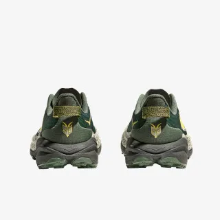 Hoka Speedgoat 6 