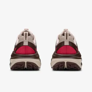 Hoka Stinson8 