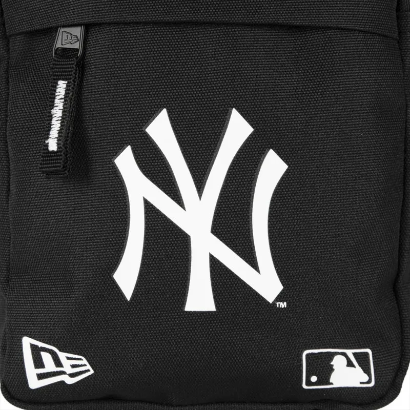New Era MLB SIDE BAG NEYYAN BLKWHI 