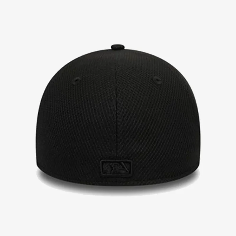 New Era DIAMOND ERA ESSENTIAL 39THIRTY 