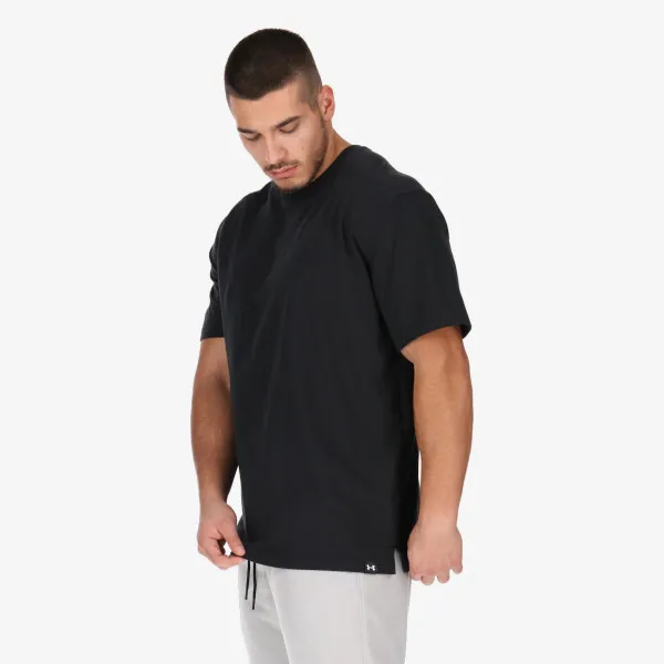 Under Armour T-shirt BASELINE ESSENTIAL TEE 