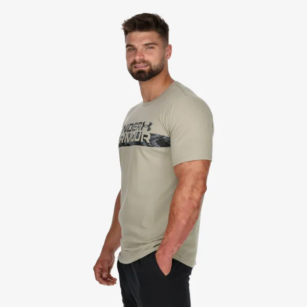 Under Armour T-shirt CAMO CHEST STRIPE SS 