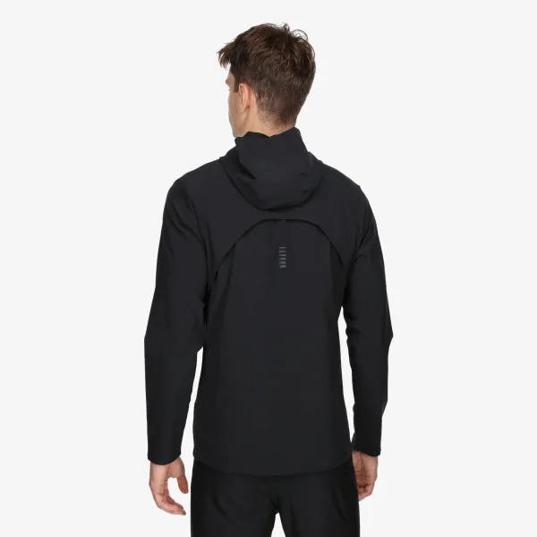 UNDER ARMOUR JAKNA OUTRUN THE STORM 