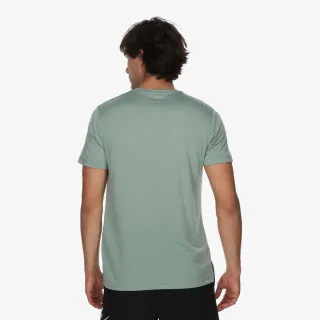 Under Armour Launch 