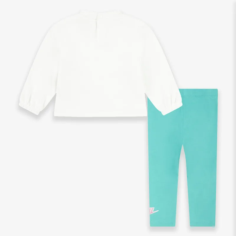 Nike NOTEBOOK CREW 