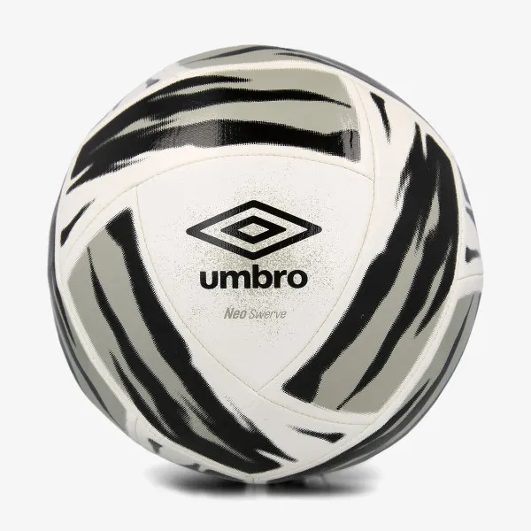 Umbro NEO SWERVE 