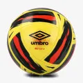 Umbro NEO SWERVE 