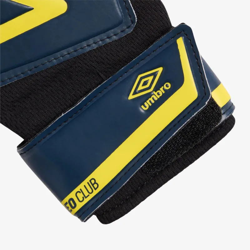 Umbro Neo  Club 