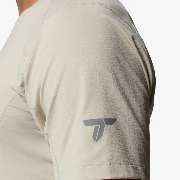 Columbia Diamond Peak Pro™ Short Sleeve 