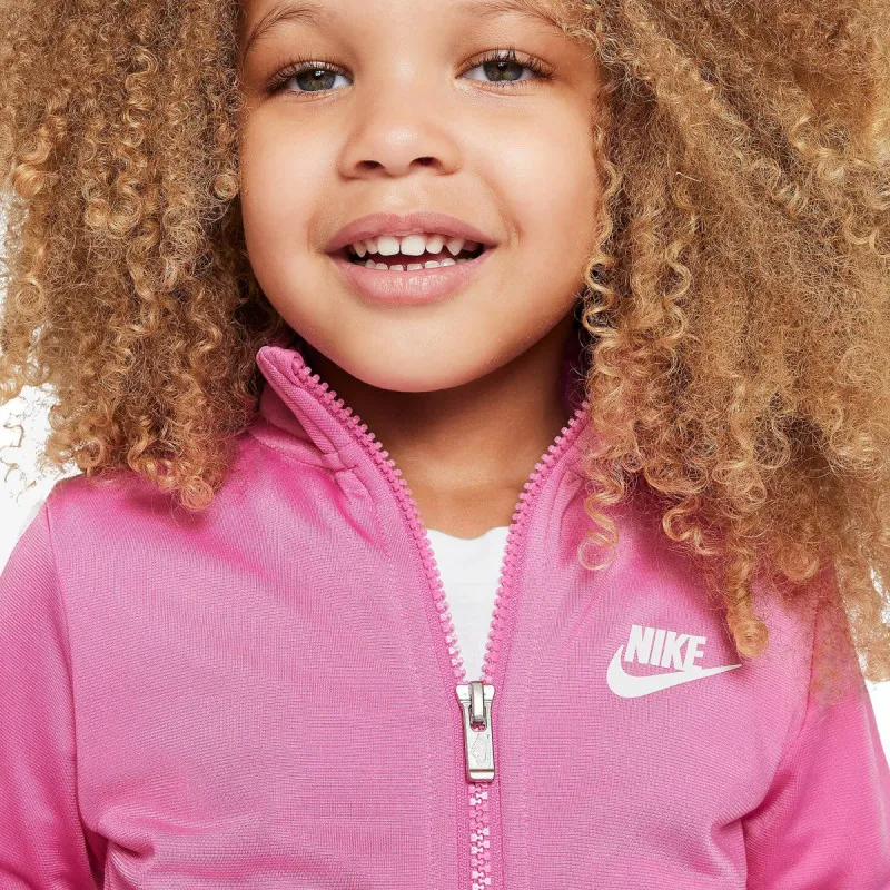Nike Sportswear 