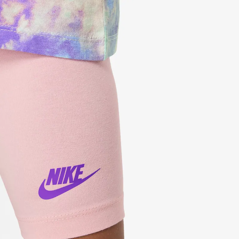 Nike Boxy 