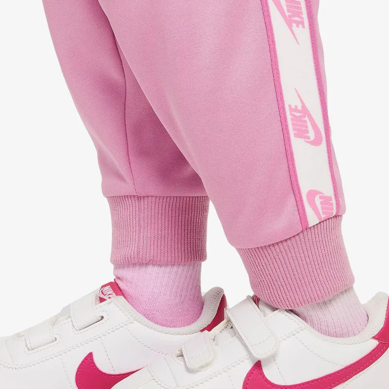 Nike Trenirka NKN FULL ZIP SET WITH LOGO TAP 