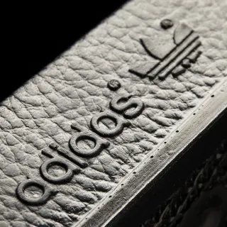 adidas ADILETTE SLIDES 