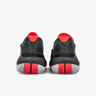 Under Armour SC 3ZER0 III 