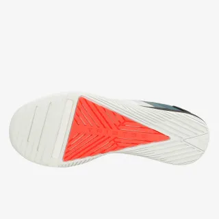 Under Armour TriBase Thrive 2 