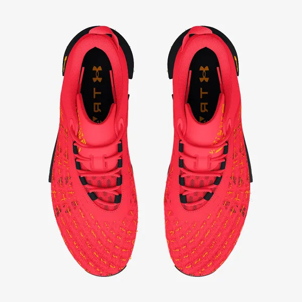 Under Armour UA TriBase™ Reign 5 