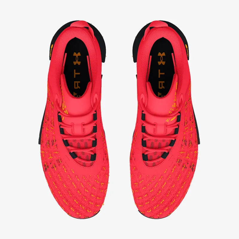 Under Armour UA TriBase™ Reign 5 