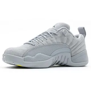 Nike AIR JORDAN 12 RETRO LOW 