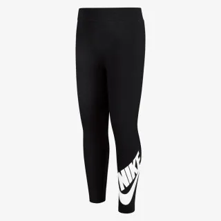 Nike Sportswear Club 