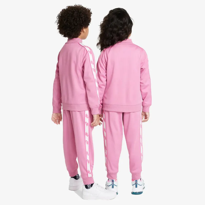 Nike Trenirka NKN FULL ZIP SET WITH LOGO TAP 