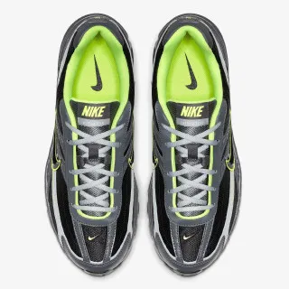 Nike Initiator 