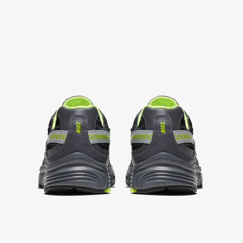 Nike Initiator 