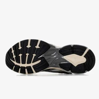 Puma Velophasis Born in the 2000s 