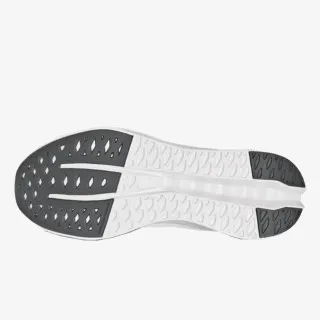 On Cloudsurfer 