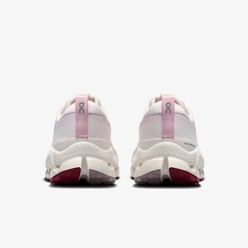 On Cloudsurfer Trail 2 