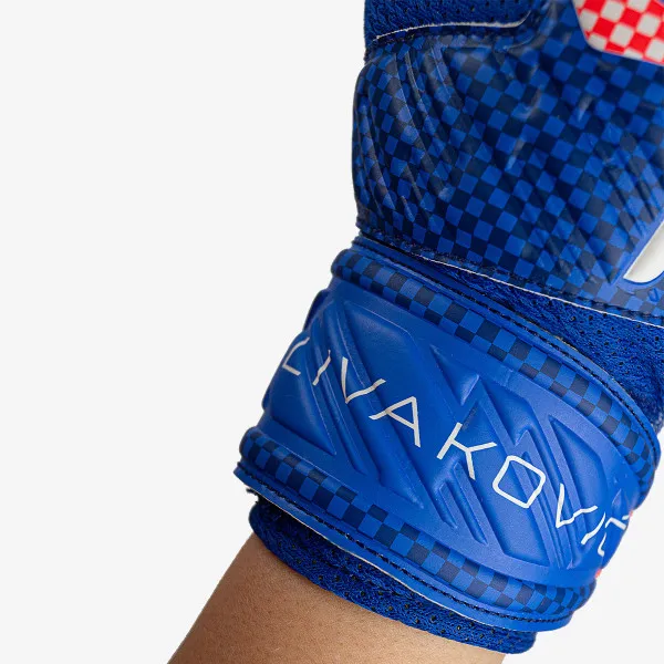 REUSCH GOLMANSKE RUKAVICE ATTRAKT SOLID JUNIOR LIVAKOVIC 4020 