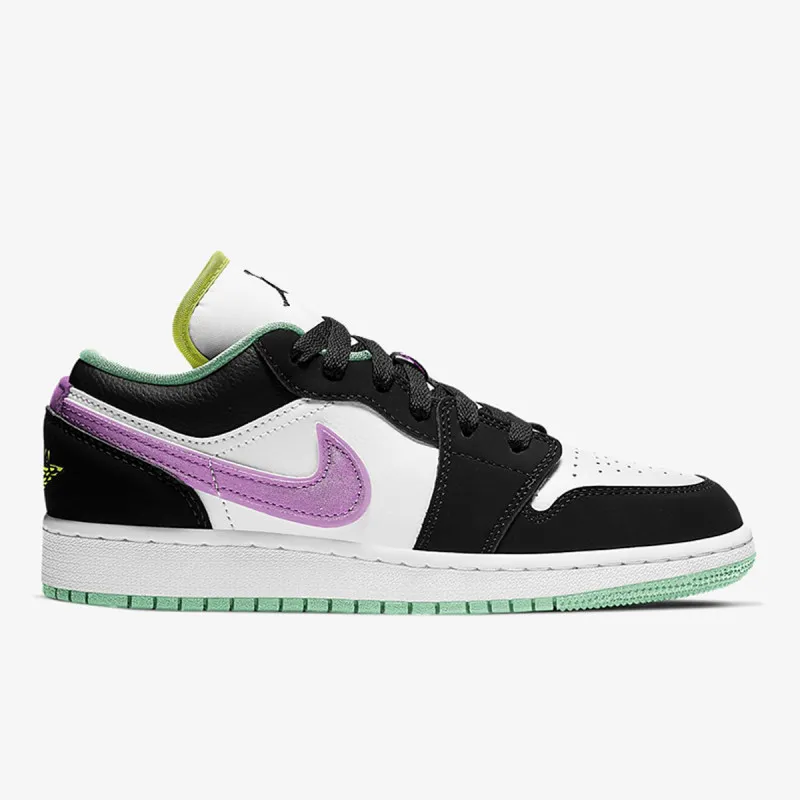 Nike AIR JORDAN 1 LOW BG 