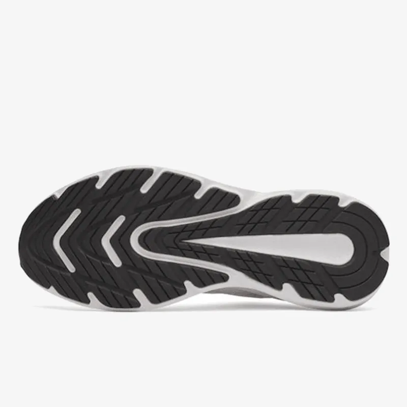 Under Armour UA Turbulence 3 