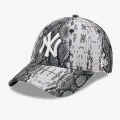 New Era WMNS ANIMAL PRINT 9FORTY NEYYAN  BG 