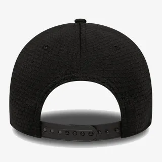 New Era FLAWLESS MESH 9FORTY® 