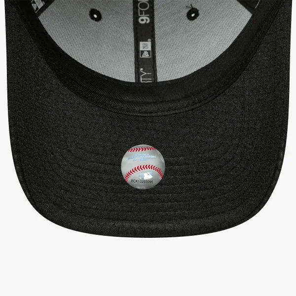 New Era FLAWLESS MESH 9FORTY® 