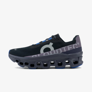 On TENISICE Cloudmonster 