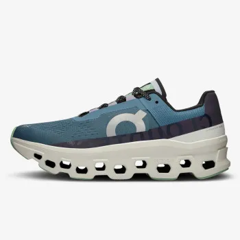 On TENISICE Cloudmonster 