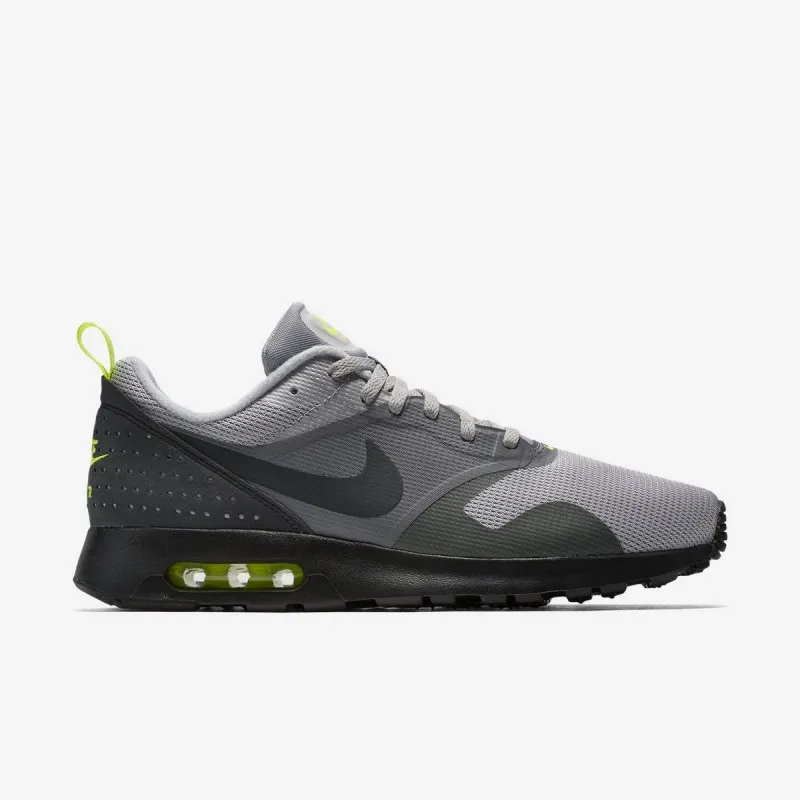 Nike 705149-015-NIKE AIR MAX TAVAS