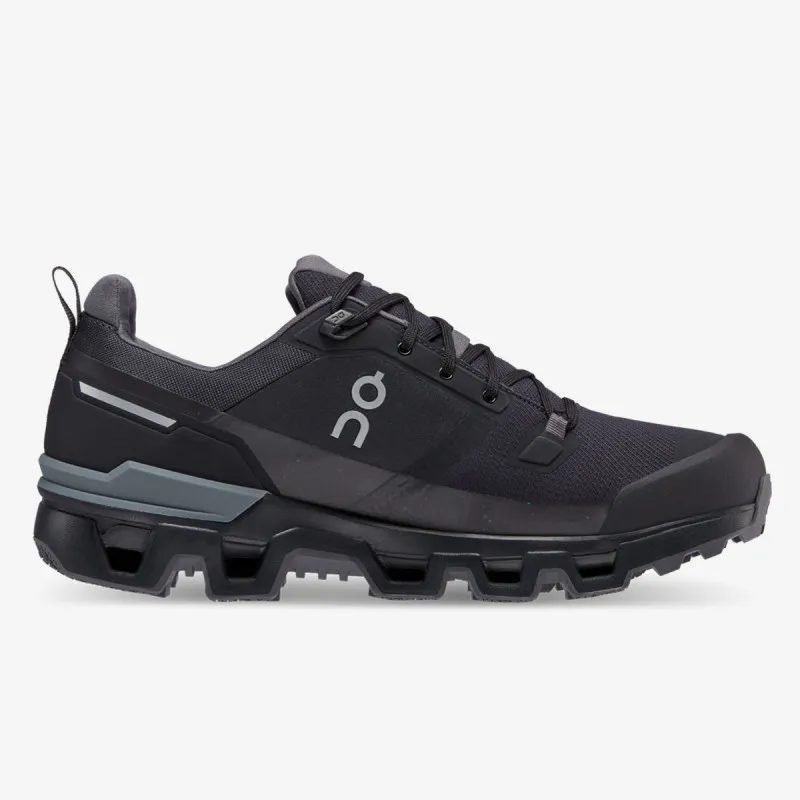 On Cloudwander Waterproof 