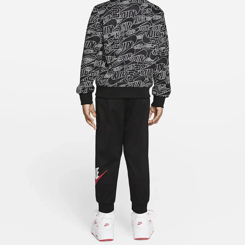 Nike Sportswear 