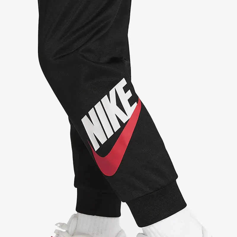 Nike Sportswear 