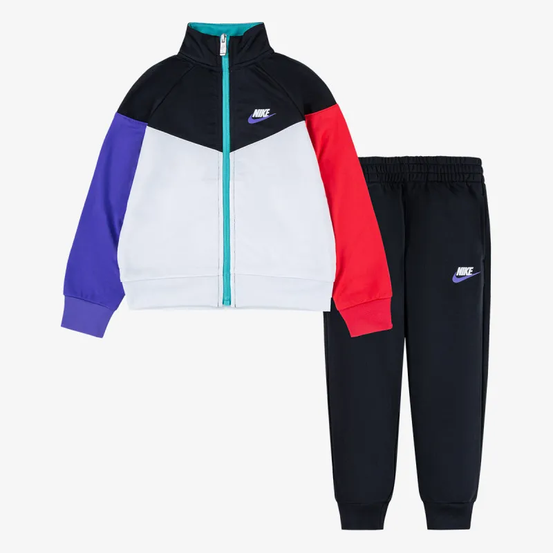 Nike Blocked 